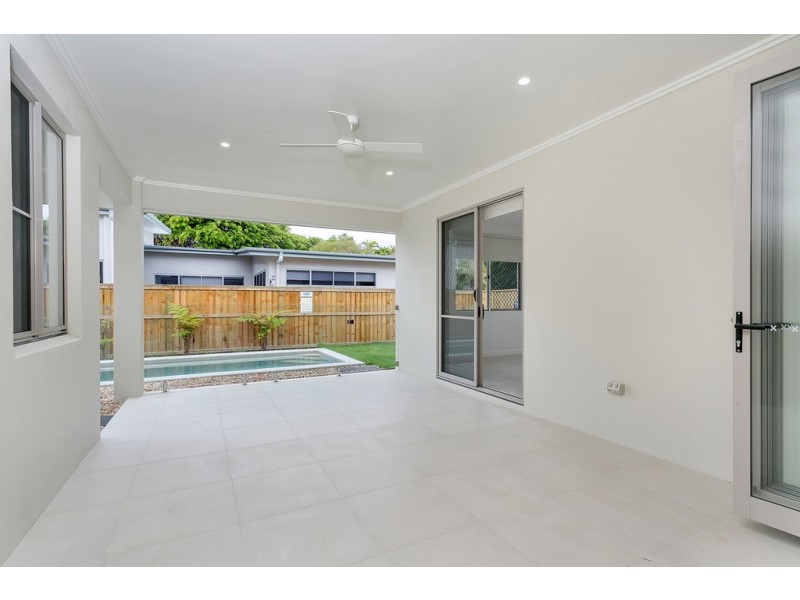 Lot 71 Ocean Drive, Palm Cove QLD 4879