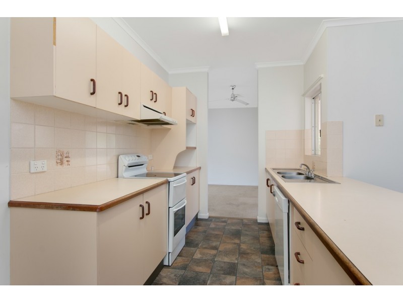 15 Limpet Close, Trinity Beach QLD 4879