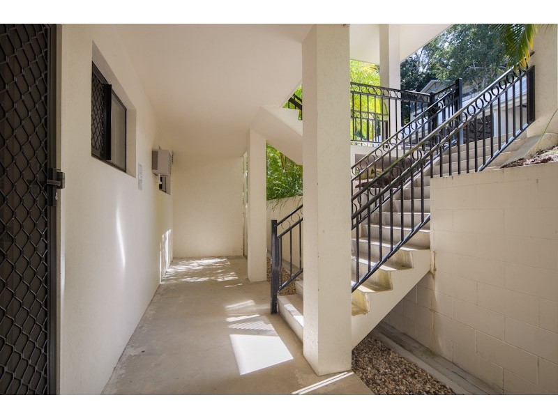 4/106 Moore Street, Trinity Beach QLD 4879