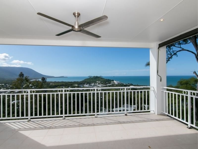 4/7 Tari Place, Trinity Beach QLD 4879