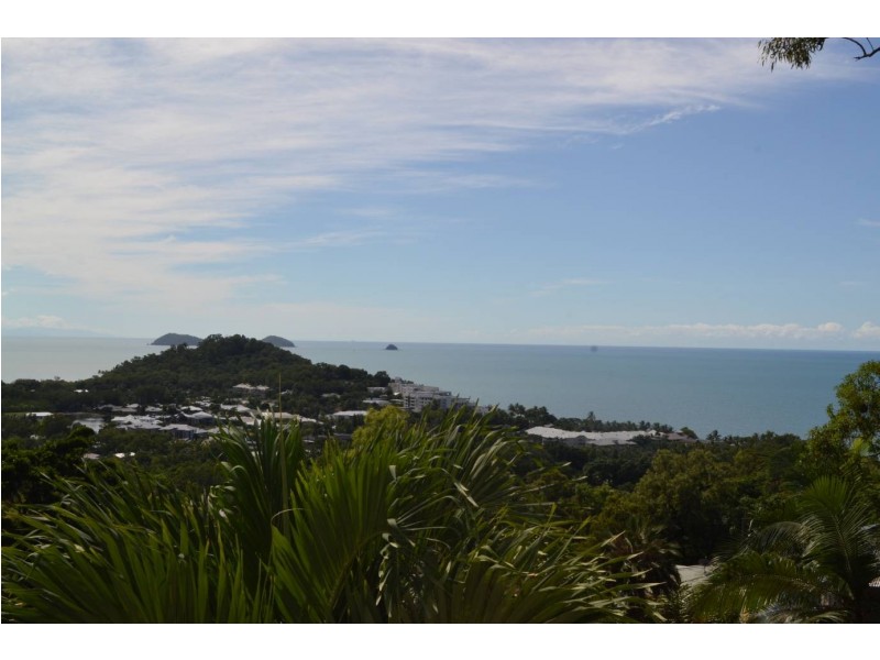 4/7 Tari Place, Trinity Beach QLD 4879