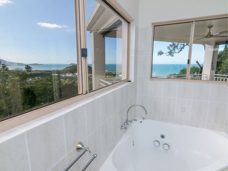 4/7 Tari Place, Trinity Beach QLD 4879