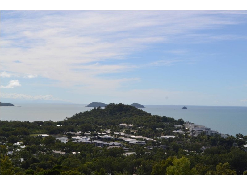4/7 Tari Place, Trinity Beach QLD 4879