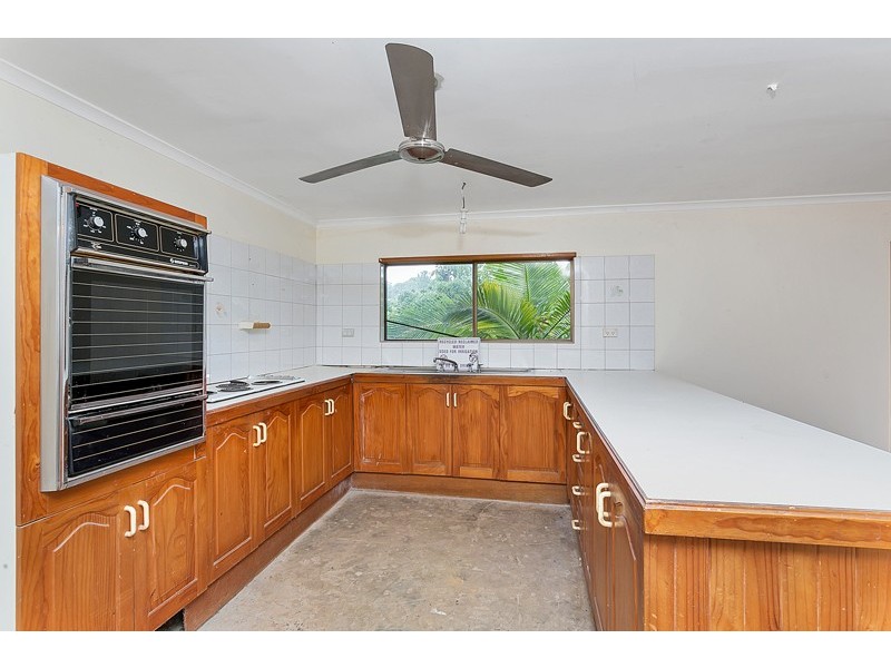 13 Kullaroo Close, Kuranda QLD 4881
