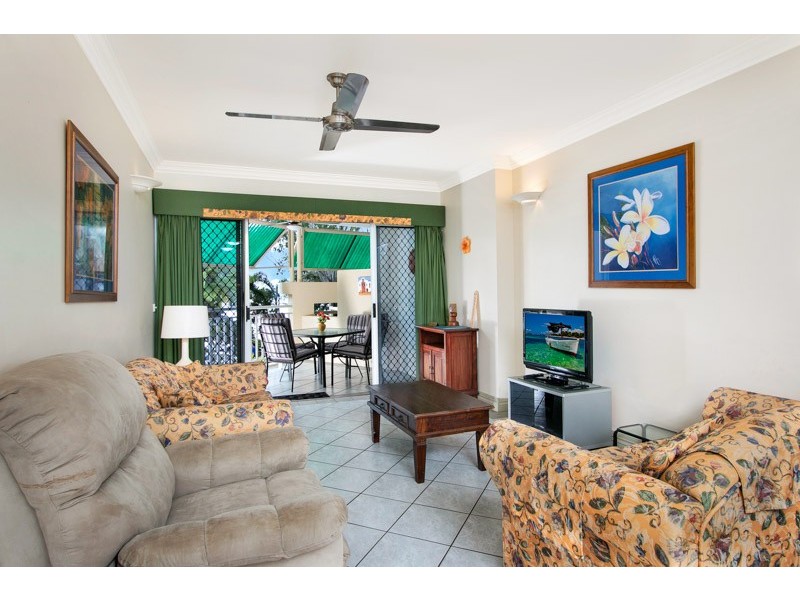 2/53 Vasey Esplanade, Trinity Beach QLD 4879