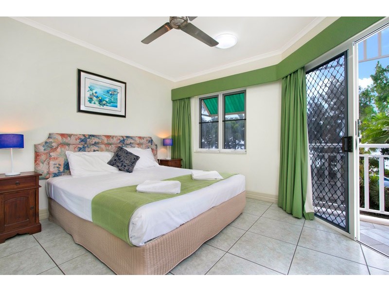 2/53 Vasey Esplanade, Trinity Beach QLD 4879