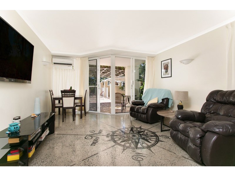 1/49 Vasey Esplanade, Trinity Beach QLD 4879