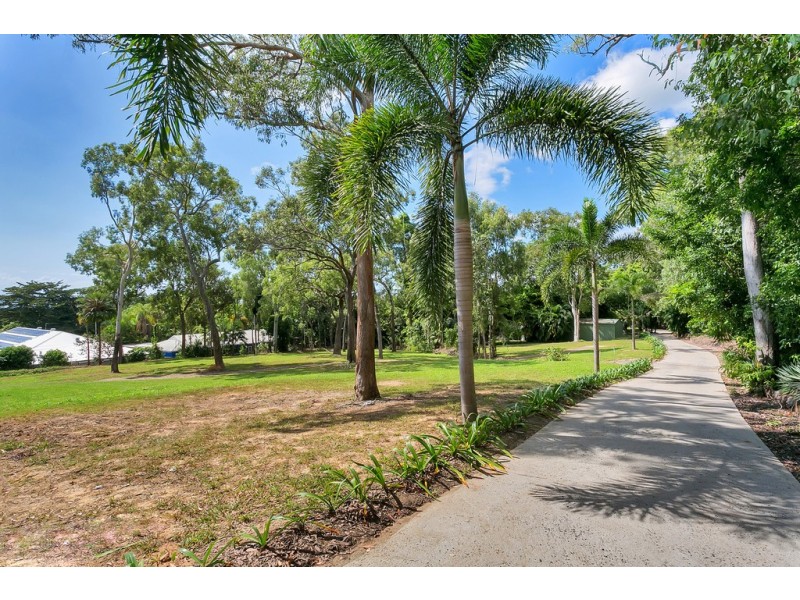 Lot 81, 9-15 Aropa Street, Trinity Beach QLD 4879