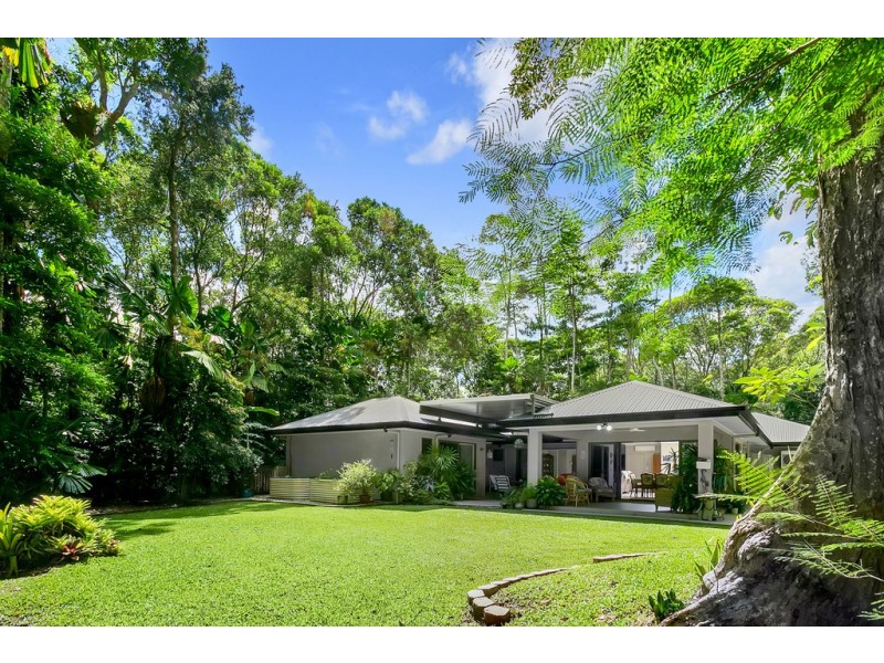 2 Fan Palm Place, Kuranda QLD 4881