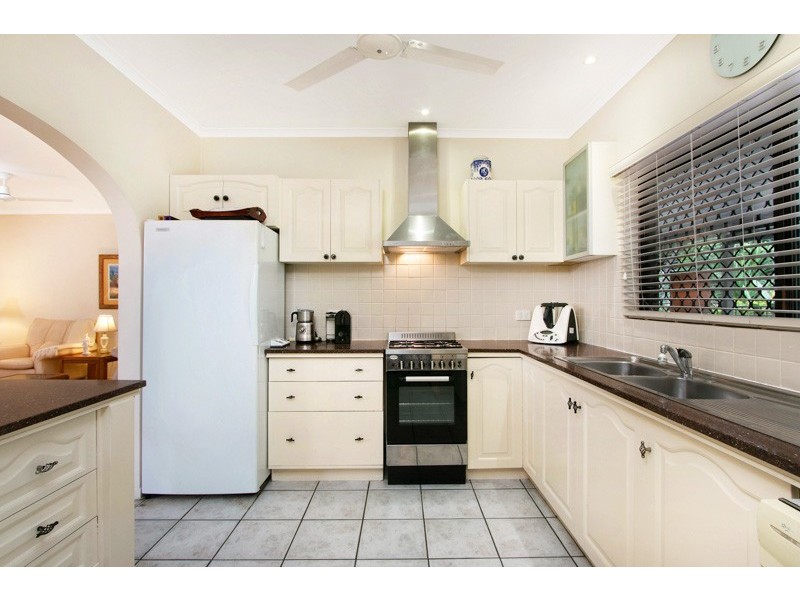 3 Anderson Street, Trinity Beach QLD 4879