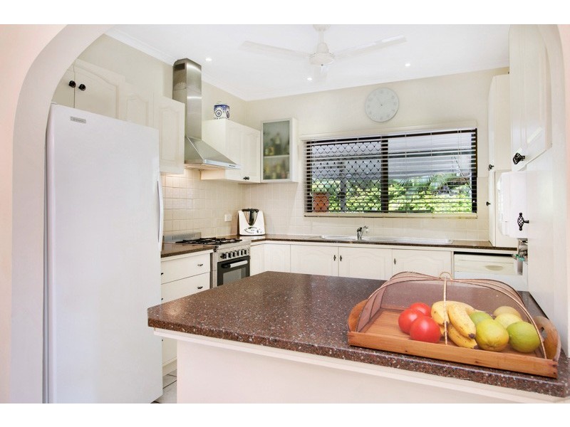 3 Anderson Street, Trinity Beach QLD 4879