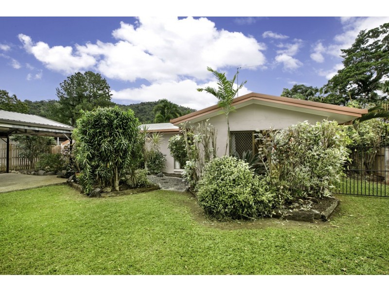 10 Wyuna Drive, Caravonica QLD 4878