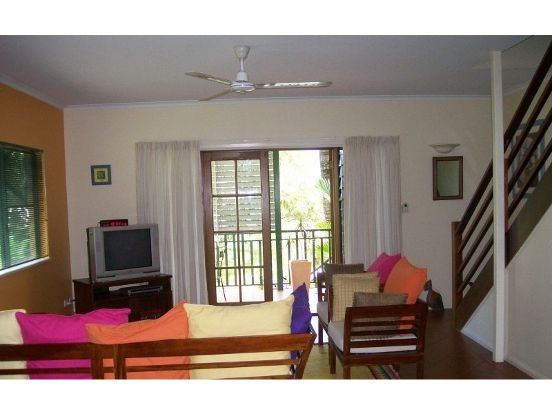 2/31 Moresby Street, Trinity Beach QLD 4879