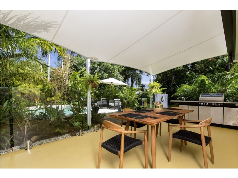 44 Lae Street, Trinity Beach QLD 4879