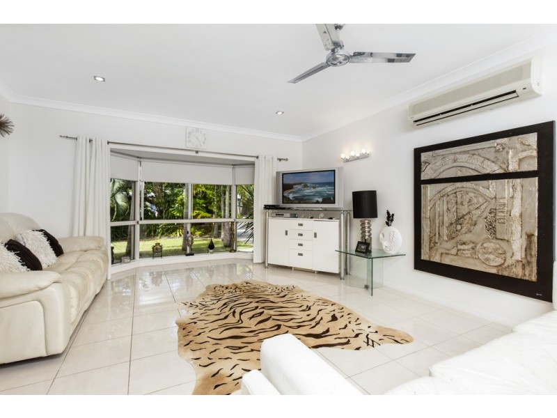 44 Lae Street, Trinity Beach QLD 4879