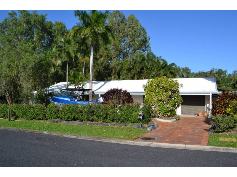 17 Saint Crispin, Clifton Beach QLD 4879