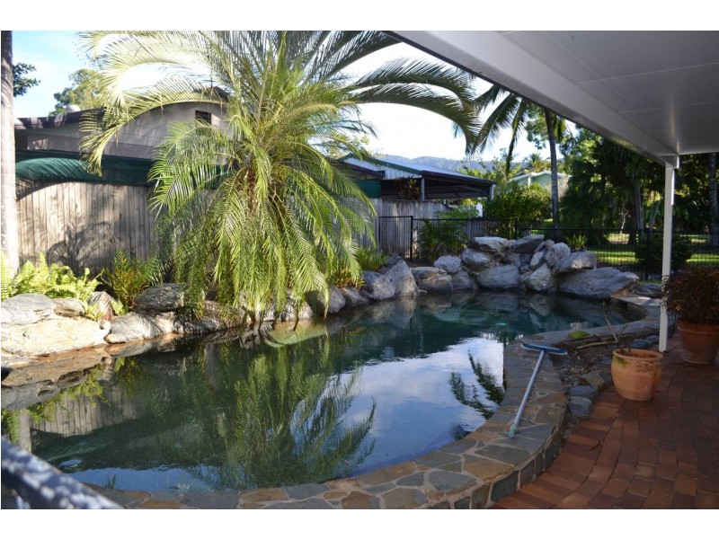 17 Saint Crispin, Clifton Beach QLD 4879