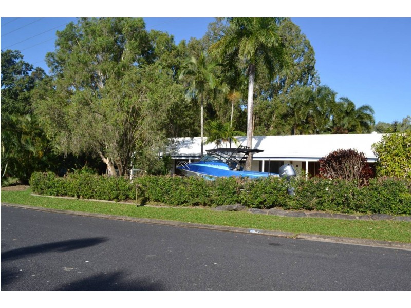 17 Saint Crispin, Clifton Beach QLD 4879