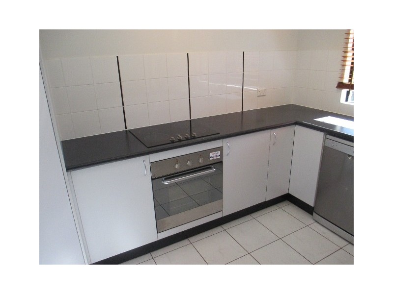 16 Moojeeba Way, Trinity Park QLD 4879