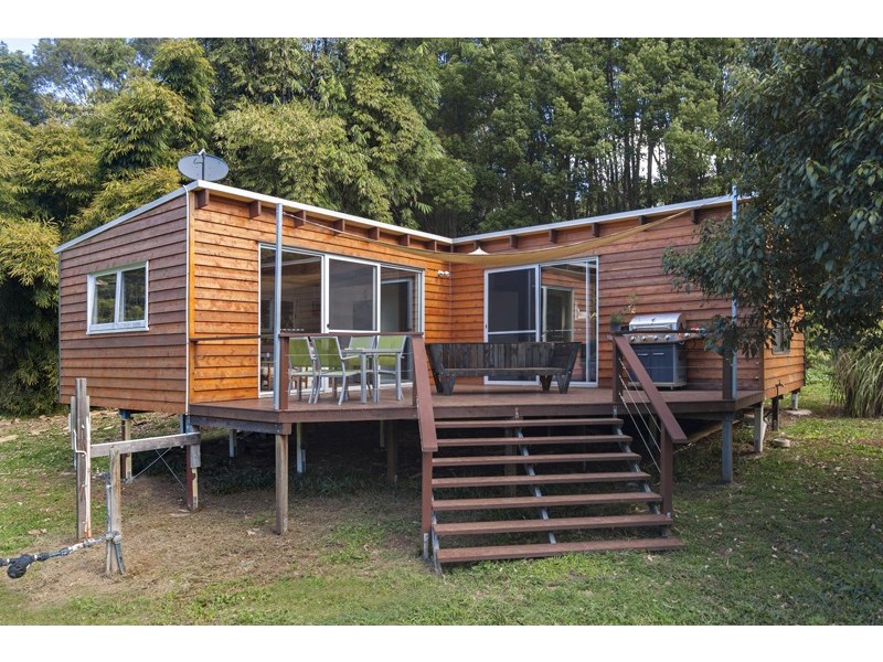 221 Kennedys Lane, Ewingsdale NSW 2481