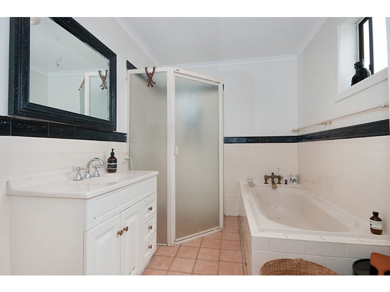 8 Paperbark Place, Bangalow NSW 2479