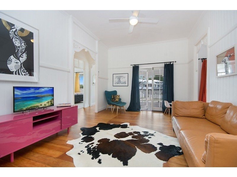 19 Palm Lily Crescent, Bangalow NSW 2479