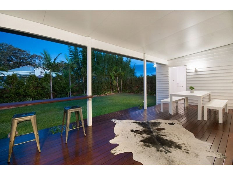 19 Palm Lily Crescent, Bangalow NSW 2479