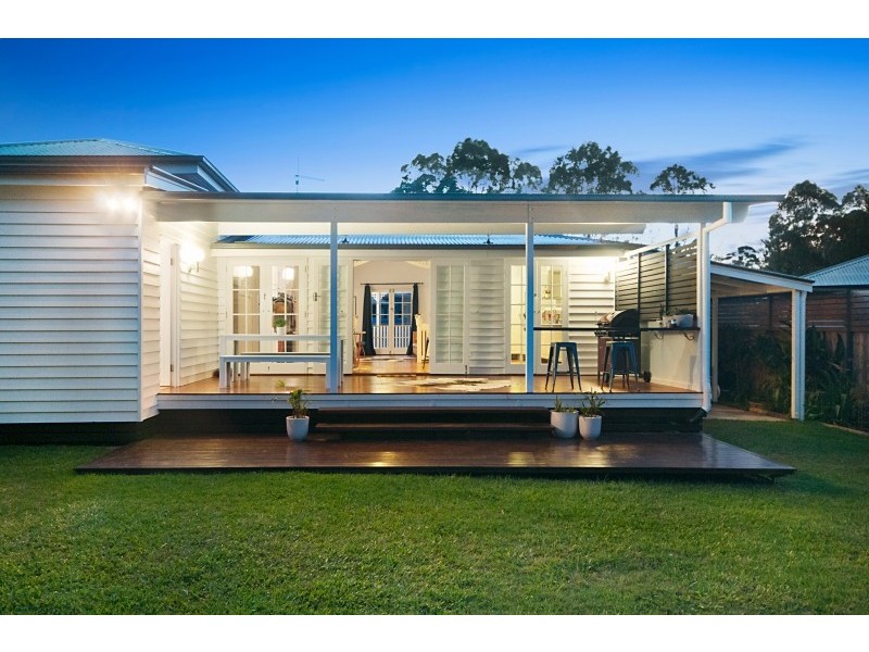 19 Palm Lily Crescent, Bangalow NSW 2479