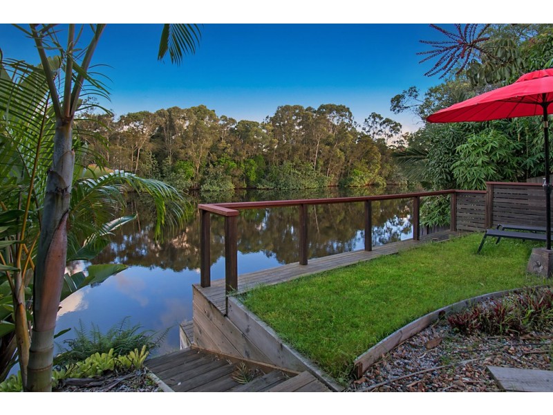 19 Natan Court, Ocean Shores NSW 2483