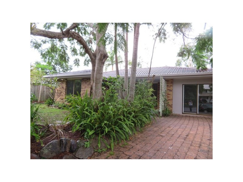 1/2 Belongil Crescent, Byron Bay NSW 2481