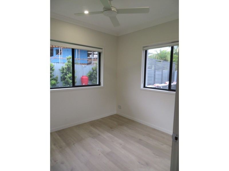 152 Shara Boulevarde, Ocean Shores NSW 2483