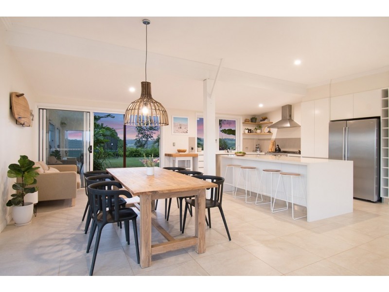 154 Waltons Road, Federal NSW 2480