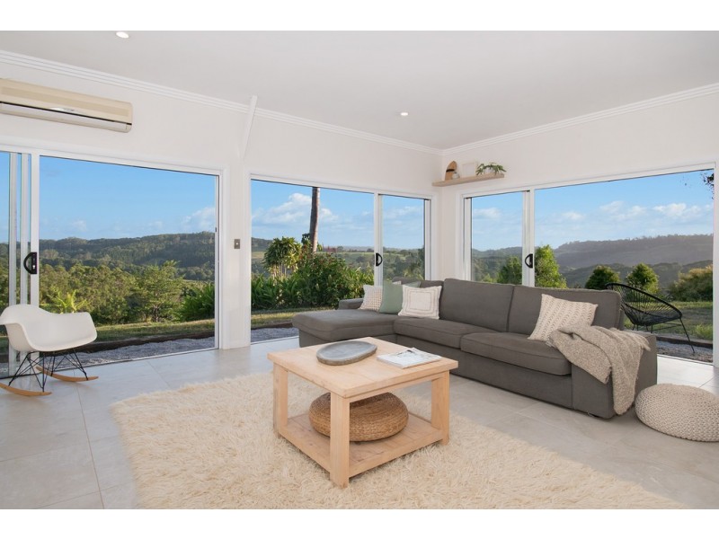 154 Waltons Road, Federal NSW 2480