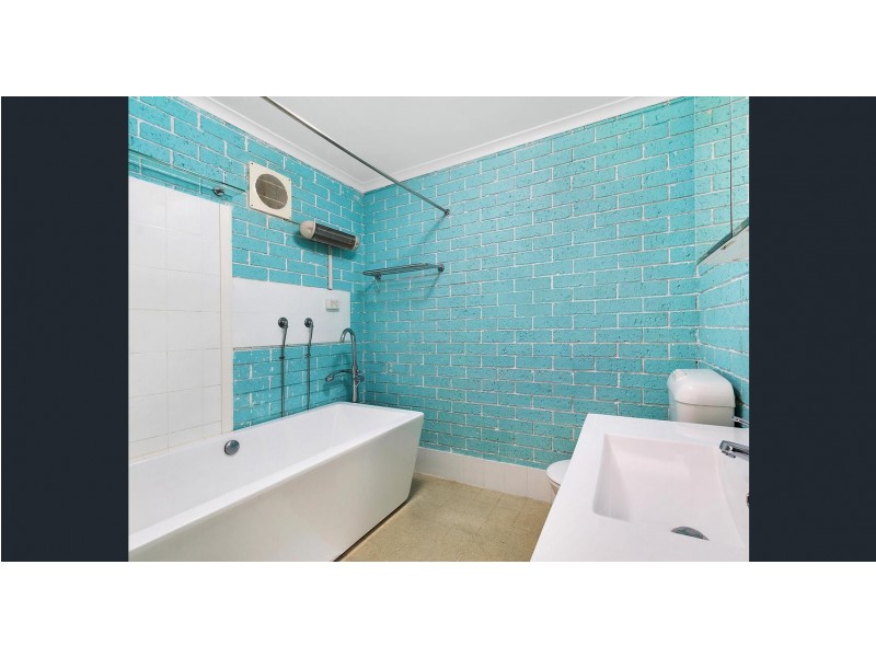 17-2 Rajah Road, Ocean Shores NSW 2483