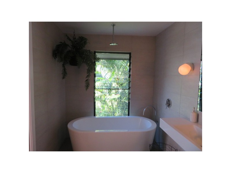 77B Massinger Street, Byron Bay NSW 2481