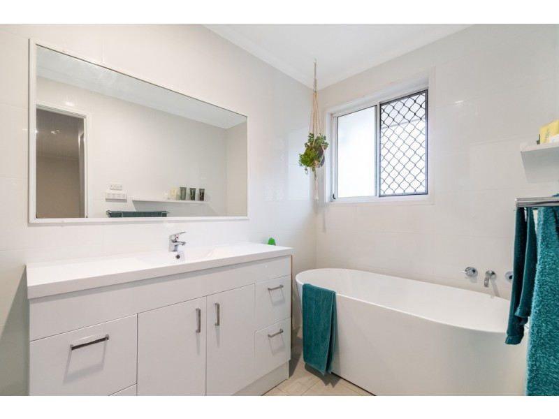 4/10 Sunrise Boulevard, Byron Bay NSW 2481