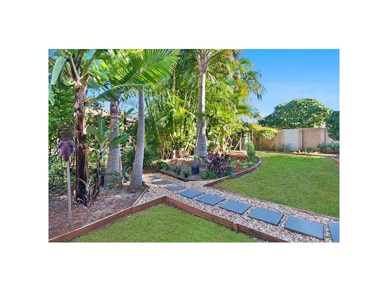 1 Sapphire Court, Lennox Head NSW 2478