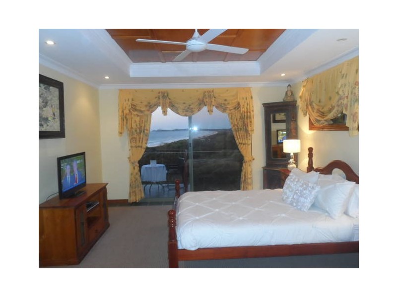 418 Seven Mile Beach Road, Broken Head NSW 2481