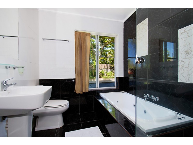 1/41 Belongil Crescent, Byron Bay NSW 2481