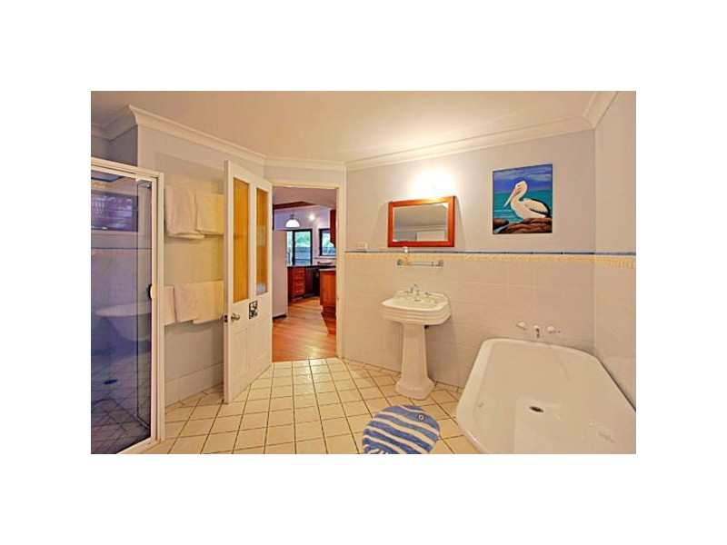 2 Manfred Street, Byron Bay NSW 2481