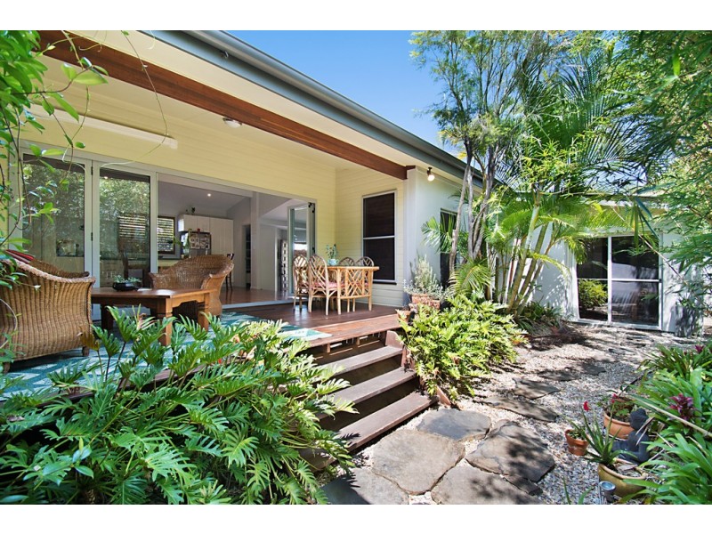 2/13 Kallaroo Circuit, Ocean Shores NSW 2483