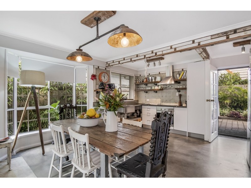 2/20 Sunrise Blvd, Byron Bay NSW 2481