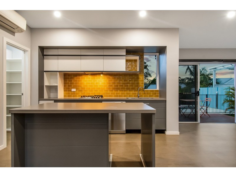 27 Parrot Tree Place, Bangalow NSW 2479