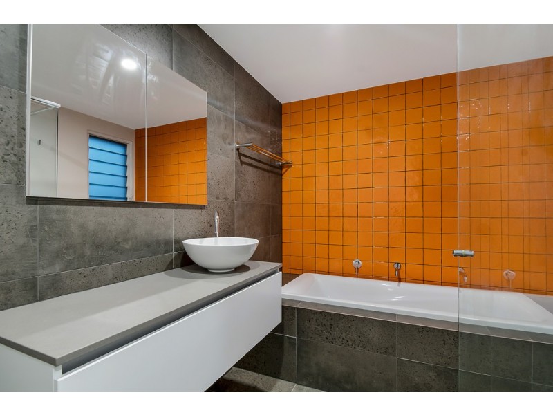 27 Parrot Tree Place, Bangalow NSW 2479