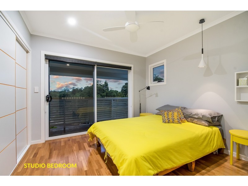 27 Parrot Tree Place, Bangalow NSW 2479