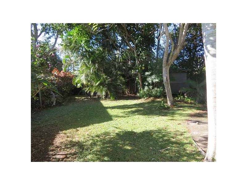 3 Armstrong Street, Suffolk Park NSW 2481