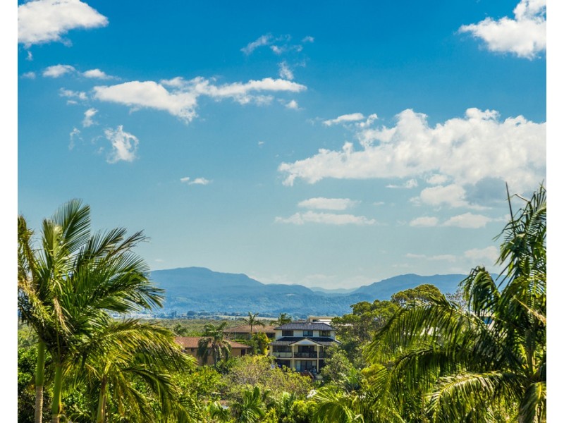 18 Pacific Vista Drive, Byron Bay NSW 2481