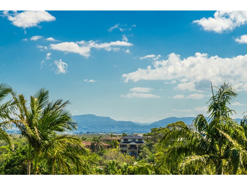 18 Pacific Vista Drive, Byron Bay NSW 2481