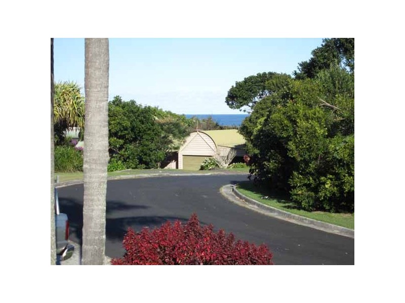 24 TALLOWWOOD CRESCENT, Byron Bay NSW 2481