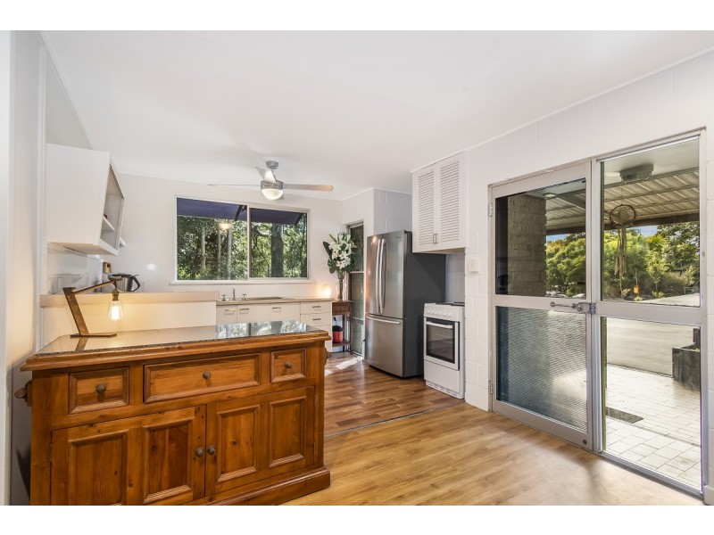 1/5 Kuringai Way, Ocean Shores NSW 2483